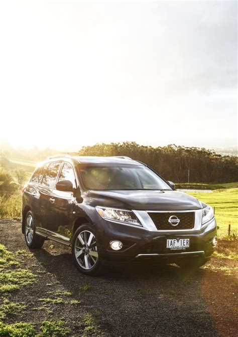 Nissan Pathfinder Range Reviews Overview Goauto