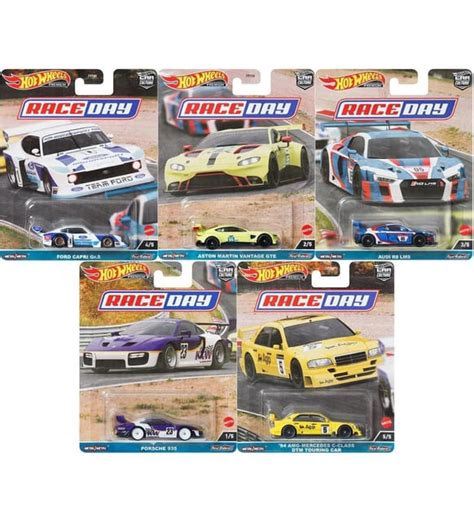 Hot Wheels Premium Car Culture Series FPY86 Race Day Set
