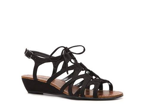 Carlos by Carlos Santana Kiara 2 Wedge Sandal | DSW