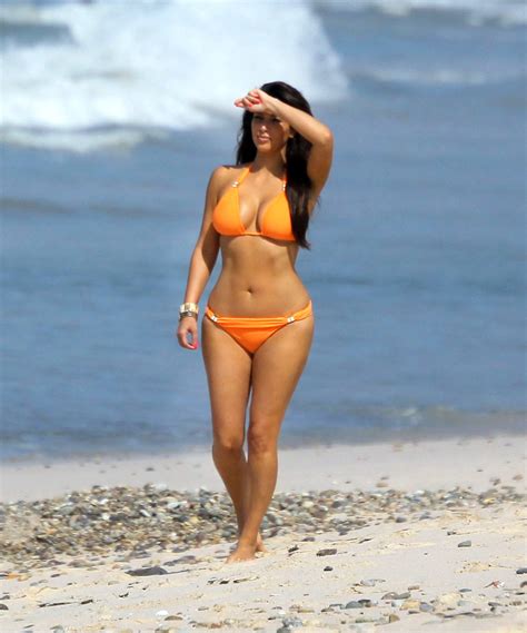Kim Kardashian Shows Pokies In Wet Orange Bikini While Surfing In Mexico Porn Pictures Xxx