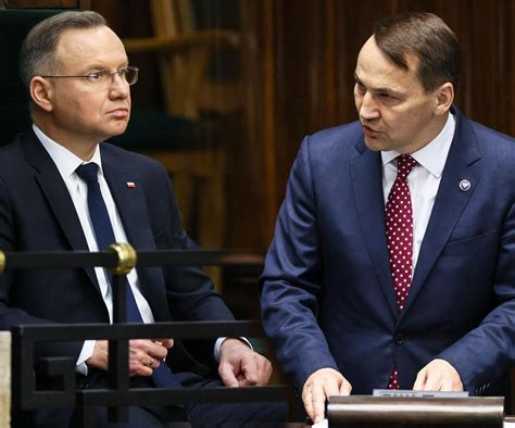 Andrzej Duda Ostro O Informacji Szefa Msz Znalaz O Si Wiele K Amstw I