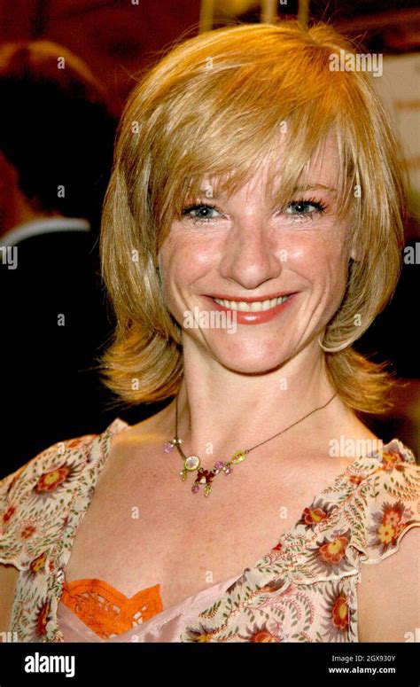 Jane Horrocks Arriving At The Uk Premiere Of The Movie In My Fathers