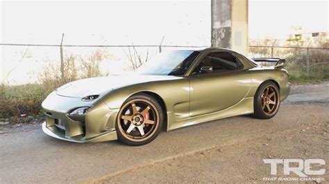 Custom 1993 Mazda RX 7 Puts Rotary To Good Use When Facing V10 Supercar