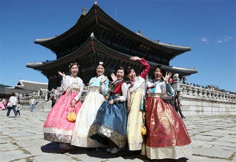 Popularity of S. Korea as tourist destination grows for 6th year in a ...