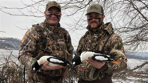 Guided Duck Hunts Trophy Guided Duck And Goose Hunts Pennsylvania Geese At Your Feet