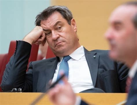 Söder begrüßt Aiwangers Corona Impfung Sehr gutes Signal