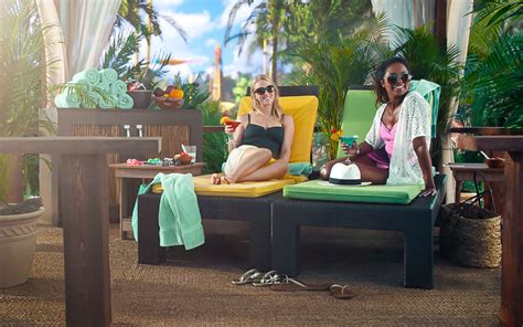 A Guide To Private Cabanas At Universal S Volcano Bay Water Park