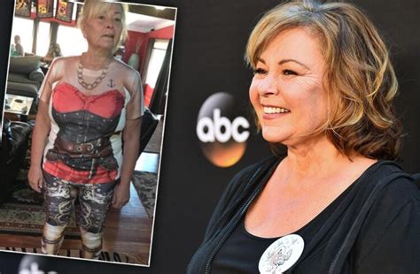 20 Hot Sexy Roseanne Barr Bikini Pics