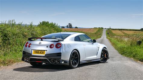 Litchfield Nissan Gt R Lm20 Track Edition Review Godzilla Goes To The Gym