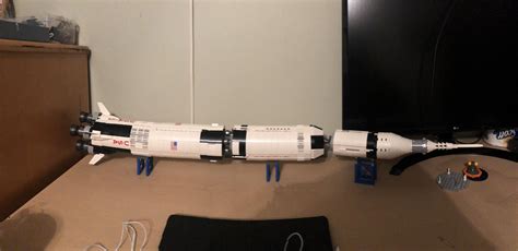 Finished my lego Saturn V rocket. : r/pics