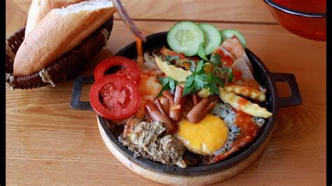 Combo Breakfast Skillet - Bánh Mì Chảo - YouTube