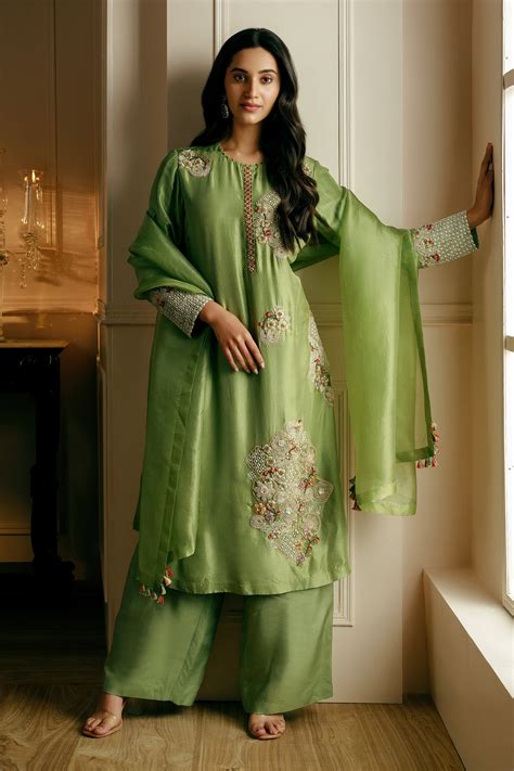 Buy Green Silk And Organza Hand Embroidered Thread Work Straight Kurta