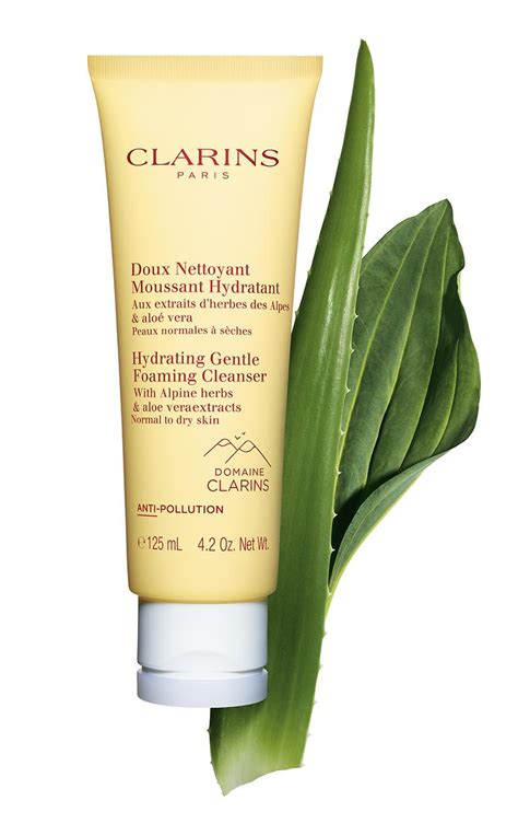 Clarins Hydrating Gentle Foaming Cleanser ingredients (Explained)