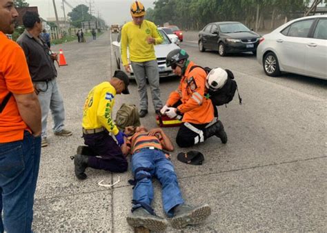 Hombre Es Arrollado Al Intentar Cruzar La Carretera A Santa Ana