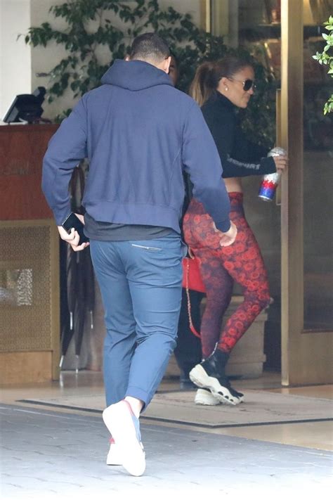 Jennifer Lopez Showed Off A Sexy Ass On Los Angeles Photos The Fappening