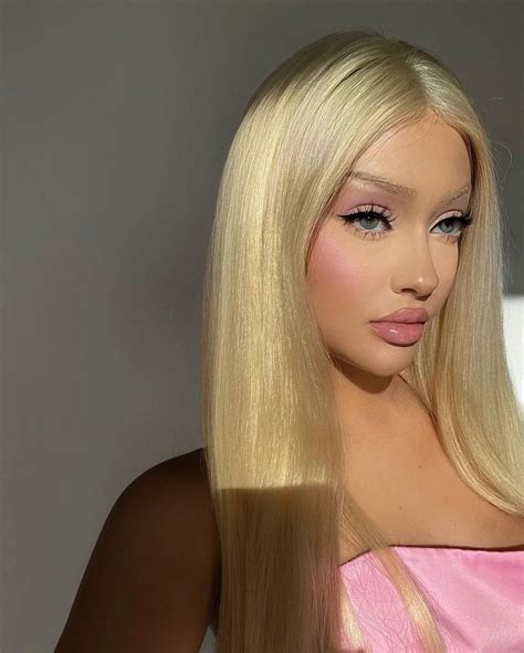 Think Pink With The Barbie Makeup Trend Art Of Beauty, Hair Beauty ...