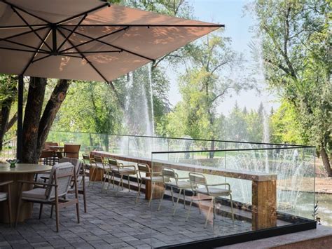 » Aqqu Central Café by Alena Krasatulinа and Vladislav Churikov