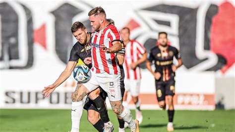 Bezbramkowy Remis W Meczu Cracovii Z Koron Kielce Kamil Glik Poza