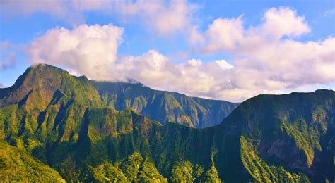 The 9 Best Hawaii Mountains - Next Vacay