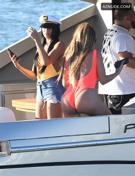 Larsa Pippen Shows Off Her Famous Curves In A Bright Orange Bikini On A