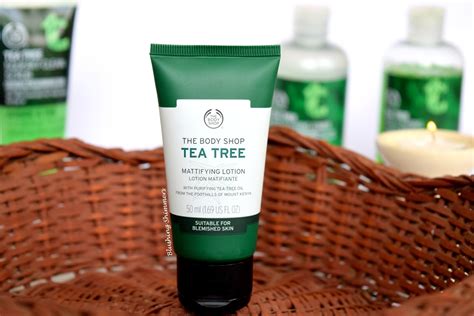 Blushing Shimmers: The Body Shop Tea Tree Skin Care Range Review