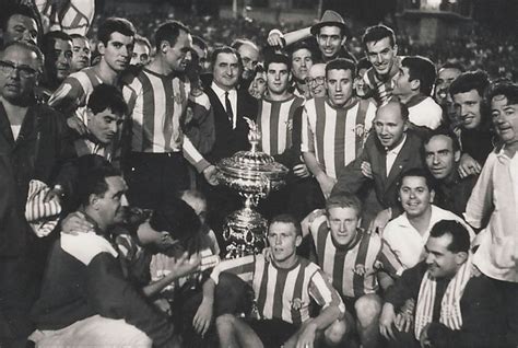 Historia del Real Betis Hoy hace 56 años Betis 2 Benfica 0 en la final