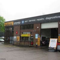 Halfords Autocentre Bracknell, Bracknell | Garage Services - Yell