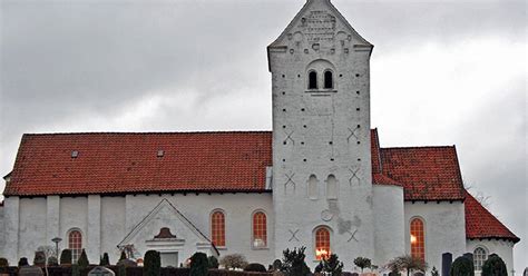 G Med Pr Sten I Kloster Din Avis