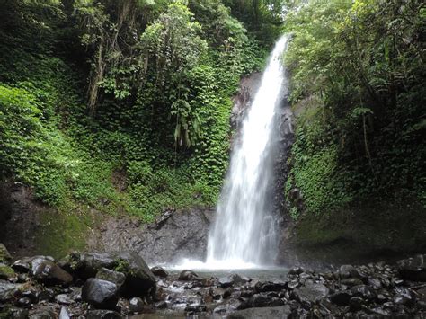 Wisata Terbaru Rekomendasi Wisata Air Terjun Terindah Di