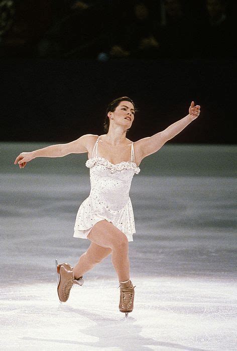 Pin By Donna On Ice Skating Figure Skating Nancy Kerrigan Figure Skater