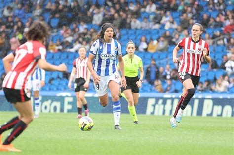 Las Mejores Fotos Del Derbi Entre La Real Sociedad Y El Athletic De Bilbao