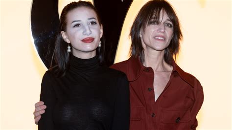 Qui Est Alice La Fille De Charlotte Gainsbourg Et Yvan Attal Vid O