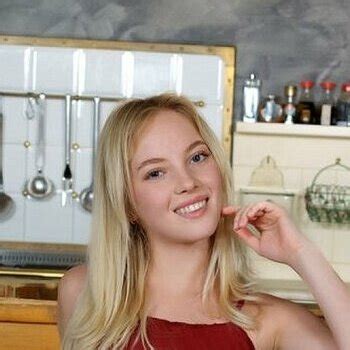 Bella Spark Emma White Shamelessrabbit Shamlessrabbit Nude Leaks