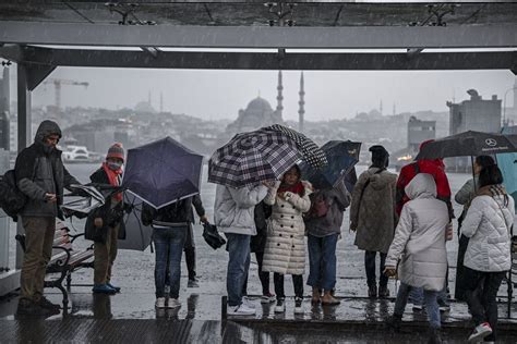 Meteoroloji Ehirde Alarm Verdi Prof Dr Orhan En Den Fla