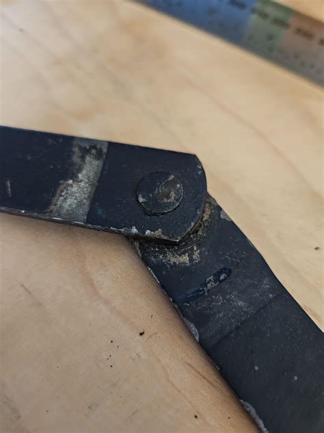 What is this joint called? : r/Fusion360