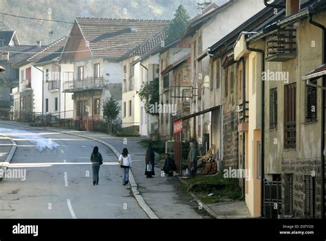 Mladic Street Bosnia Hi Res Stock Photography And Images Alamy