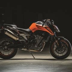 Ktm Duke Visceralidad Pura Para Sacudir El Segmento De Las Naked Medias