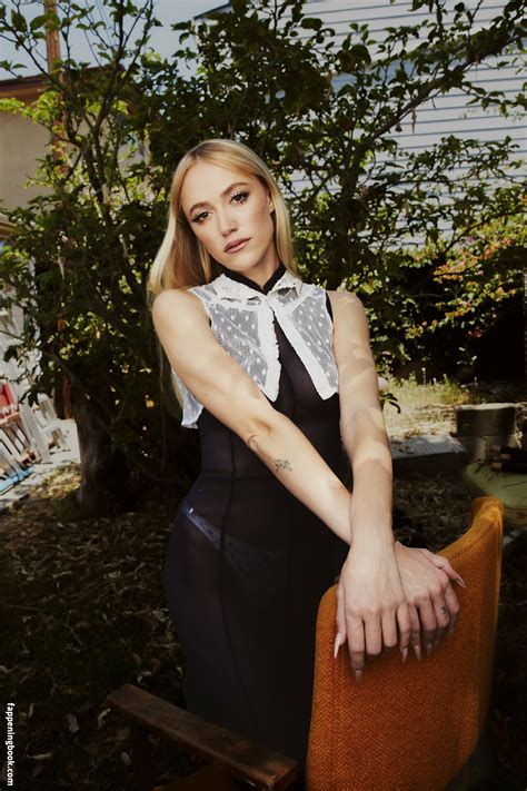 Maika Monroe Maikamonroe Nude OnlyFans Leaks Fappening FappeningBook