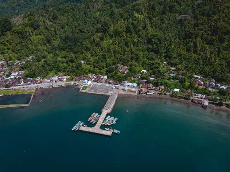 Premium Photo Tehoru Port In Seram Island Central Maluku Indonesia