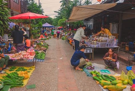 Laos Street Food – Top 10 Dishes | Vientiane & Luang Prabang