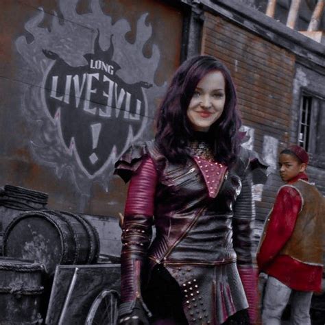 Pin De Ariane Lucy Em Descendants Descendentes Disney