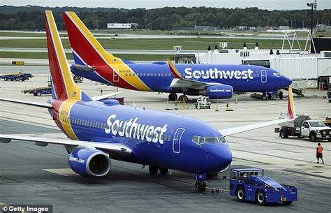 Southwest Pilot Threatens To Halt Flight To Cabo After Passenger Used AirDrop To Send Nude