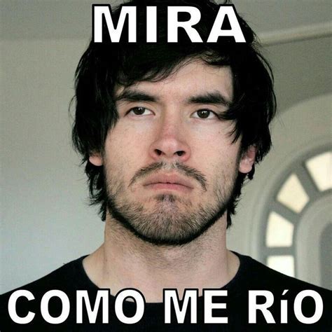 Mira cómo me rio Memes español graciosos Memes lindos Fotos