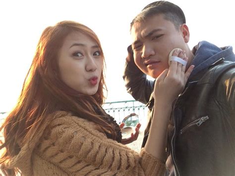 Lộ clip cực hot với sự góp mặt của các hot Vlogger và hot teen