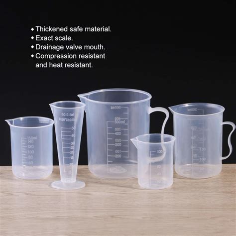 Plastic Measuring Cup Beaker Labs Graduated Beakers