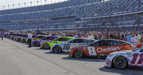 NASCAR Fans Irate As Coke Zero Sugar 400 Preempted By Football In