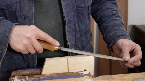 Rasp | Using Guide | Common Woodworking- Woodworking for Beginners