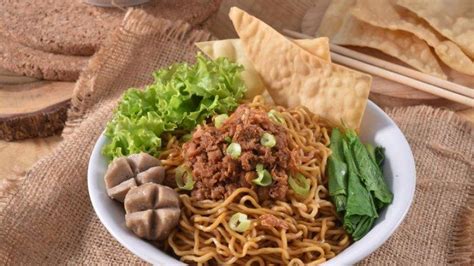 Menu Makanan Khas Imlek Beserta Maknanya Halaman All