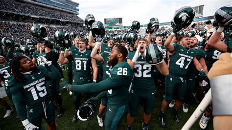 Michigan State Snaps Losing Streak With Win Over Visiting Nebraska