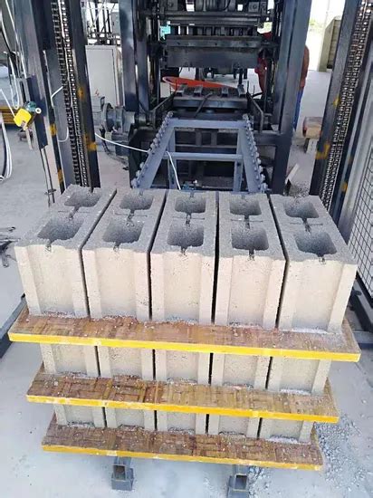 Concrete Interlocking Paver Block Machine Qt4 24 Tunisia Brick Making